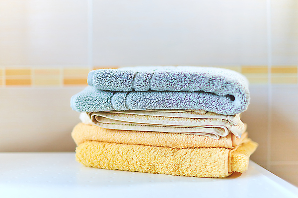 포토 JPG 해외이미지 꽃 백그라운드 건조 사람없음 목재 물 파란색 수건 컬러풀 노란색 쌓기 스파 기계 목욕 흰색 직물 신선 마사지 면 빨래 부드러움 비누 라벤더 고립 돌봄 위생관리 접기 스타일 해외202009 해외포토 자연요소 나무 식물 컬러 가사 재료 모션 관리 위생용품 청결 감각 허브 파일형식