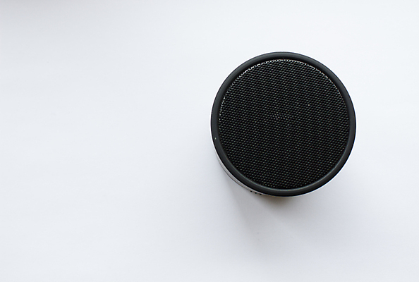 포토 JPG 해외이미지 음악 컨셉 패턴 추상 사람없음 빨간색 빛 세트 검은색 확성기 소리 듣기 장비 화물 흰색 기둥 디스크 바퀴 원형 볼륨 클럽 역동적 상승 전자 오디오 시스템 창살 스테레오 멀티미디어 목소리 고립 뮤지컬 베이스 해외202009 해외포토 도형 건축 컬러 무늬 모션 현악기 문화예술 전자제품 운송업 질병 파일형식