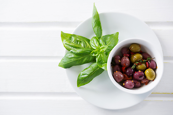 포토 JPG 해외이미지 접시 잎 사람없음 올리브 피클 올리브절임 해외202009 해외포토 식물 식기 열매 절임 파일형식