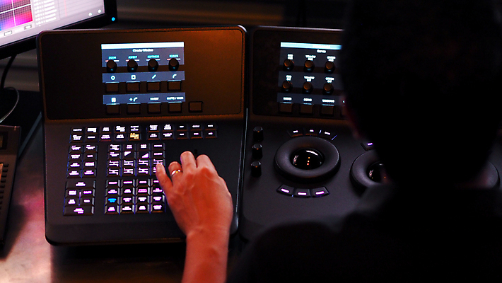 포토 JPG 해외이미지 편집 직업 백그라운드 주택 실험 사람없음 디지털 텔레비전 기계 방 장비 과학기술 흰색 그늘 방향 필름 영화 책상 서비스 시설 성적 방송 멀리 동영상 조절 찬성 위로 관리자 제어 해외202009 해외포토 교육 컬러 가구 문화예술 기술 건물 전자제품 파일형식