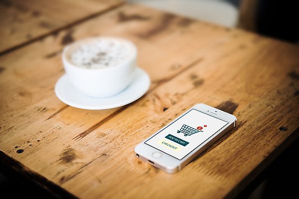 포토 JPG 해외이미지 커피 백그라운드 신발 컨셉 인터넷 비즈니스 통신 모바일 휴식 세포 사람없음 스마트폰 쇼핑 상점 스크린 웹 카트 잡기 센터 시장 구매 땅 무선전화기 고객 스마트 책상 상업 온라인 슈퍼마켓 해외202009 해외포토 음료 가구 모션 핸드폰 스마트기기 전화기 파일형식