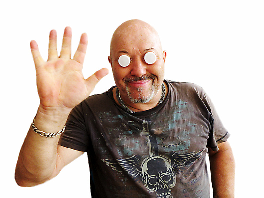 포토 JPG 해외이미지 모델 직업 라이프스타일 응시 남자 얼굴 포즈 백그라운드 티셔츠 성공 수염 한명 서기 사람 성인 가로 유행 검은색 회색 흰색 비즈니스맨 자신감 긍정 팔 고립 진짜 혼자 스타일 해외202009 해외포토 1 시선 감정 컬러 컨셉 셔츠 비즈니스 모션 생활 신체부위 직장인 파일형식