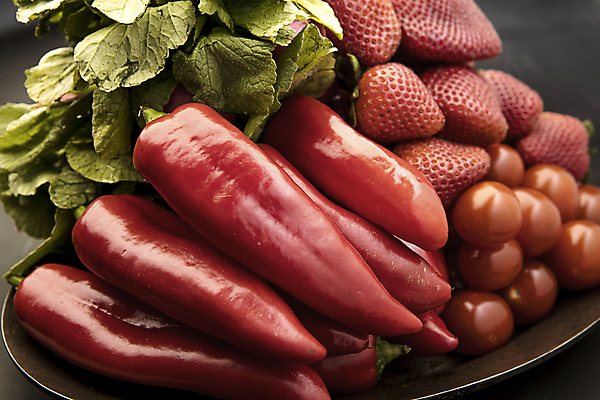 포토 JPG 해외이미지 음식 백그라운드 컨셉 다이어트 토마토 채소 과일 재료 고추 딸기 건강 종류 사람없음 빨간색 초록색 컬러풀 신선 체리 그룹 변화 달콤 혼합 수집 유기농 날것 후추 모음 흙더미 내추럴 고립 숙성 식용 채식주의자 비건 맛있는 해외202009 해외포토 웰빙 컬러 한글 흙 맛 향신료 채식 파일형식 더미