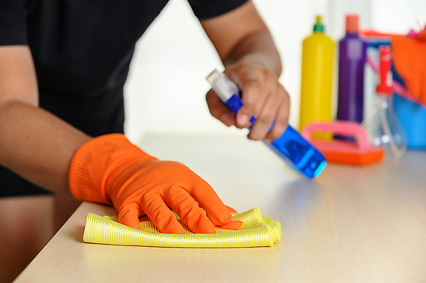 포토 JPG 해외이미지 직업 디자인 여자 장갑 백그라운드 컨셉 가사 일러스트 비즈니스 가정 노동자 아파트 주택 실내 사람 사람없음 장비 흰색 공구 업무 위생 씻기 빨래 상품 플라스틱 청소 세제 양동이 직원 서비스 분무기 고무 청소부 위생관리 화학물질 해외202009 해외포토 잡화 컬러 재질 관리 내부 건물 청결 도구 작업 화학 파일형식