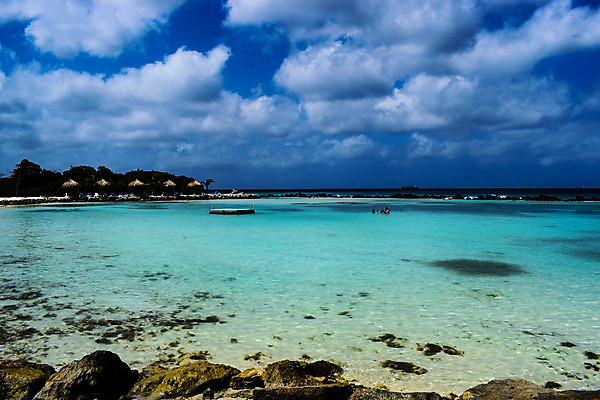 포토 JPG 해외이미지 나무 모래 바다 섬 여행 자연 하늘 휴가 손바닥 풍경 사람없음 야외 물 여름 파란색 야자수 맑음 흰색 휴양지 코코넛 카리브해 이국적 파라다이스 수평선 해외202009 해외포토 자연요소 식물 손 계절 컬러 과일 날씨 장소 생태계 파일형식