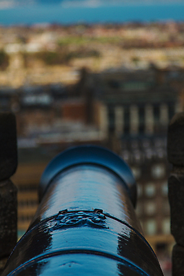 포토 JPG 해외이미지 나무 전통 건축양식 하늘 영국 풍경 사람없음 건물 초록색 여름 파란색 여행객 기차 도시 센터 역 큼 북쪽 타운 스코틀랜드 해외202009 해외포토 식물 건축물 계절 건축 유럽 육상교통 컬러 교통시설 대중교통 사람 크기 방향 파일형식