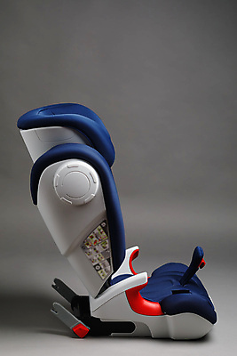 포토 JPG 해외이미지 도로 어린이 여행 백그라운드 의자 교통시설 자동차 모바일 새로움 안전 앉기 사람없음 빨간색 파란색 회색 운전 벨트 아기 수비 보호 작음 오브젝트 예방 보안 법 안락의자 적재 걸음마 돌봄 스트랩 자동 해외202009 해외포토 잡화 길 육상교통 컬러 가구 교통 컨셉 모션 사람 크기 시설 파일형식