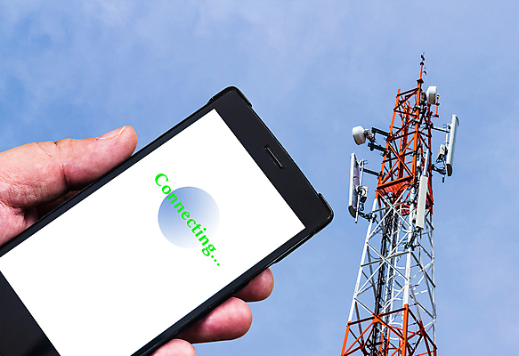 포토 JPG 해외이미지 산업 통신 하늘 모바일 세포 안테나 사람없음 파란색 스마트폰 글로벌 탑 금속 텔레비전 장비 인공위성 네트워크 전자레인지 역 연결 무선전화기 전화기 라디오 방송 전염 송신기 셀룰러 해외202009 해외포토 건축물 컬러 교통시설 재질 전자제품 핸드폰 스마트기기 가전제품 레인지 질병 감염 파일형식