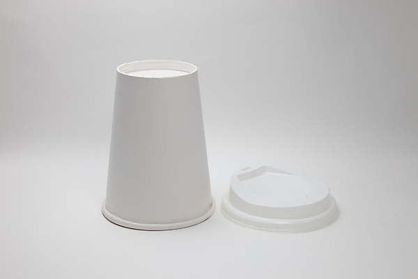 포토 JPG 해외이미지 무료이미지 사람없음 종이컵 일회용 플라스틱 오브젝트 흰배경 컵뚜껑 테이크아웃컵 해외202009 해외202105 해외포토 백그라운드 재질 컵 뚜껑 흰색 파일형식