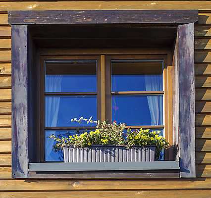 포토 JPG 해외이미지 식물 무료이미지 전통 디자인 외관 꽃 유럽 화분 벽 여행 백그라운드 꽃무늬 건축양식 창문 자연 거리 주택 프레임 미술 사람없음 야외 건물 목재 장식 초록색 태양 갈색 마을 정원 수확 시골 냄비 오두막 묘사 시골집 질감 그런지 옛날 스타일 해외202009 해외202105 해외포토 자연요소 나무 건축물 건축 나라 컬러 무늬 농업 재료 문화예술 솥 생태계 파일형식