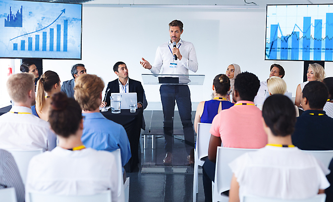 포토 JPG 해외이미지 여자 남자 회의 여러명 상반신 성인 비즈니스맨 비즈니스우먼 회의실 세미나 성인만 해외202009 해외포토 다수 비즈니스 사람 직장인 파일형식