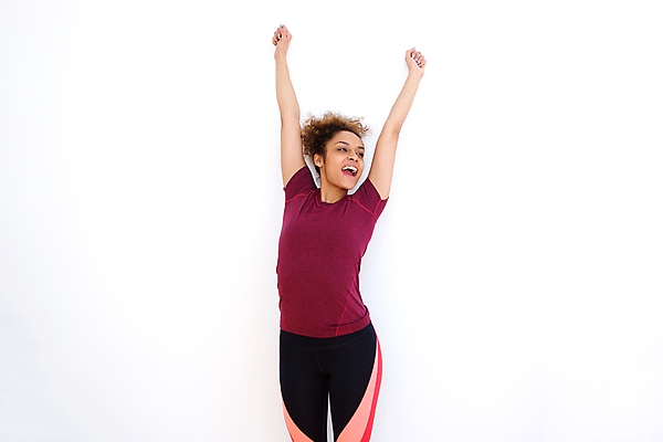 포토 JPG 해외이미지 모델 1 라이프스타일 손 응시 여자 행복 무기 얼굴 벽 백그라운드 응원 성공 건강 한명 사람 성인 운동 유행 검은색 기쁨 흰색 시원함 오르기 고립 카피스페이스 해외202009 해외포토 시선 감정 컬러 컨셉 모션 생활 신체부위 공백 파일형식