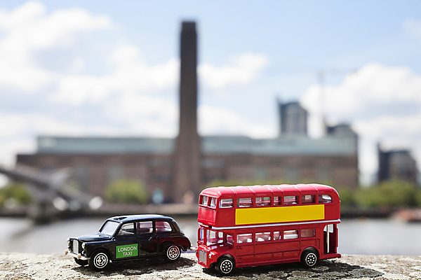 포토 JPG 해외이미지 무료이미지 사람없음 야외 미니어처 장난감자동차 이층버스 해외202009 해외202105 해외포토 버스 장난감 모형 파일형식