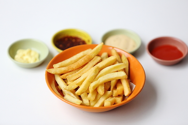 포토 JPG 해외이미지 무료이미지 종이 문화 음식 백그라운드 패턴 재료 감자 패스트푸드 요리 사람없음 노란색 식당 식사 저녁식사 카페 튀김 흰색 뜨거움 막대기 황금 떨어짐 폐기물 케첩 먹기 비만 오브젝트 속도 메뉴 상쾌 소금 칼로리 프랑스어 점심식사 깊이 짠맛 해로움 많음 해외202009 해외202105 해외포토 문자 감정 컬러 컨셉 무늬 채소 모션 상점 소스_음식 맛 인스턴트 쓰레기 몸매 파일형식 무료콘텐츠