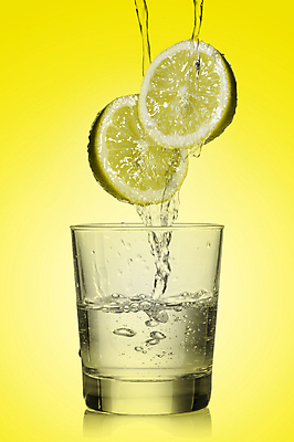 포토 JPG 해외이미지 음료 음식 조각 백그라운드 자연 유리 귤 건강 사람없음 물 노란색 냉동 주스 거품 젖음 추위 마시기 신선 칵테일 투명 액체 달콤 시원함 갈증 크리스탈 레몬 레모네이드 가득함 순수 오브젝트 상쾌 라임 소다 해외202009 해외포토 자연요소 감정 컬러 컨셉 과일 모션 재질 주류 맛 광석 생태계 에이드 파일형식