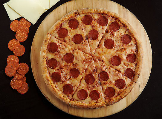 포토 JPG 해외이미지 무료이미지 전통 음식 조각 백그라운드 컨셉 토마토 재료 고추 탁자 치즈 파프리카 피자 패스트푸드 요리 사람없음 목재 빨간색 검은색 식사 저녁식사 버섯 이탈리아 신선 뜨거움 원형 맛 정상 큼 굽기 향신료 속도 반죽 머리위 베이컨 바질 점심식사 페퍼로니 브라질사람 맛있는 해외202009 해외202105 해외포토 도형 나무 유럽 컬러 가구 채소 유제품 서양음식 돼지고기 소시지 인스턴트 크기 구이 향미료 파일형식 무료콘텐츠