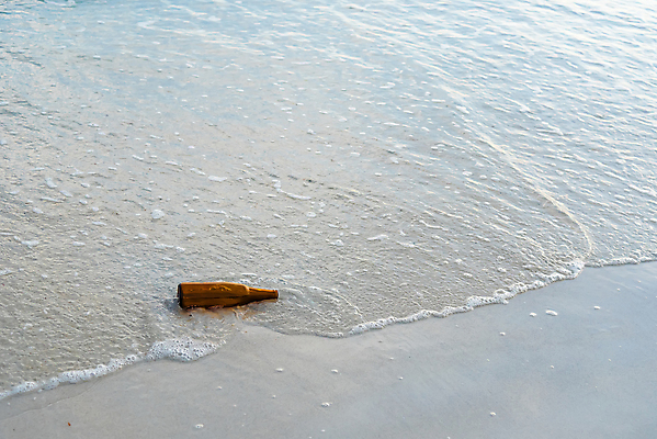 포토 JPG 해외이미지 구름 음료 모래 파도 바다 백그라운드 컨셉 자연 유리 하늘 휴가 맥주 사람없음 야외 초록색 물 여름 파란색 햇빛 태양 갈색 파티 사진촬영 젖음 흰색 알코올 도움 바 뜨거움 투명 액체 오염 가장자리 좌절 떨어짐 소프트포커스 편지 상쾌 건배 코르크 해외202009 해외포토 자연요소 계절 감정 컬러 재질 주류 촬영기법 이벤트 촬영 둘레 생태계 파일형식