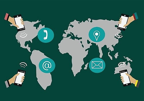 EPS 해외이미지 손 디자인 지구 파도 백그라운드 컨셉 지도 인터넷 일러스트 비즈니스 통신 모바일 추상 사람 그래픽 파란색 스마트폰 컴퓨터 세계 글로벌 알약 지구본 디지털 스크린 웹 행성 터치 정보 잡기 네트워크 메시지 이메일 플랫 연결 스마트 심볼 사인 파란배경 사방 소셜 해외202009 해외일러스트 바다 컬러 무늬 모션 신체부위 전자제품 핸드폰 스마트기기 약 우주 파일형식 벡터