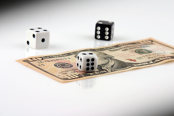 포토 JPG 스튜디오촬영 컨셉 지폐 돈 실내 사람없음 금융 경제 달러 오브젝트 주사위 외화 국내포토 내부 재산 파일형식