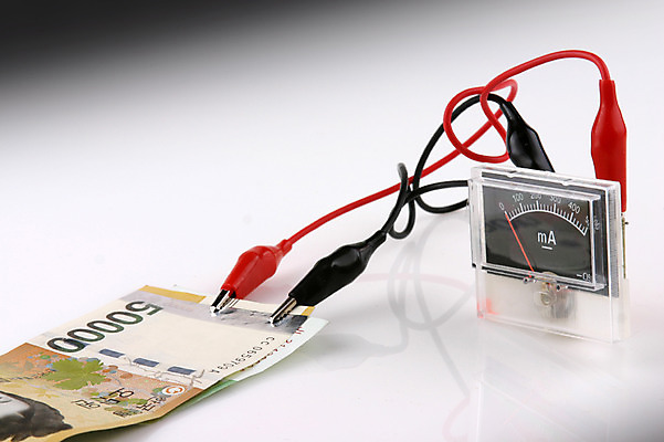 포토 JPG 스튜디오촬영 컨셉 지폐 돈 실내 사람없음 금융 경제 원화 오브젝트 오만원 국내포토 내부 재산 파일형식