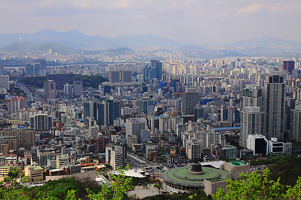 JPG 주간 나무 백그라운드 산 한국 풍경 빌딩 사람없음 야외 건물 도시풍경 도시 예술의전당 자연요소 식물 건축물 아시아 공연장 파일형식