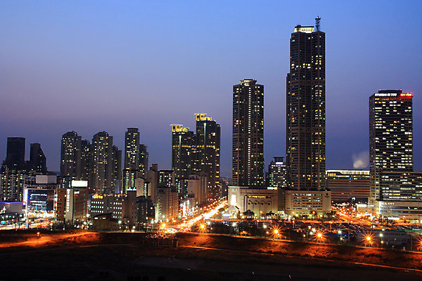 JPG 백그라운드 야경 조명 한국 빌딩 사람없음 야외 건물 빛 도시풍경 도시 건축물 아시아 풍경 야간 파일형식 풍경_경치