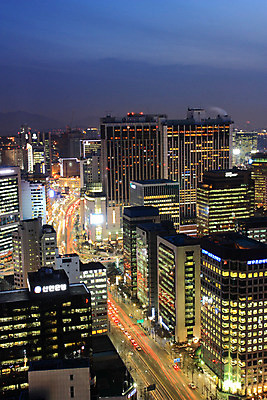 JPG 도로 백그라운드 야경 조명 한국 사람없음 야외 건물 빛 도시풍경 도시 건축물 아시아 길 교통시설 풍경 야간 파일형식 풍경_경치