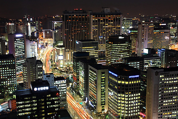 JPG 도로 백그라운드 야경 조명 한국 사람없음 야외 건물 빛 도시풍경 도시 건축물 아시아 길 교통시설 풍경 야간 파일형식 풍경_경치