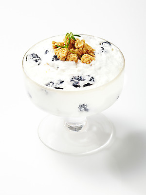 포토 JPG 스튜디오촬영 그릇 음식 아이스크림 디저트 여름음식 사람없음 과자 용기 시리얼 빙수 파르페 제철음식 국내포토 식기 실내 제철 파일형식 여름_계절