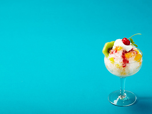 포토 JPG 스튜디오촬영 그릇 음식 과일 디저트 여름음식 키위 사람없음 얼음 용기 앵두 빙수 파르페 과일빙수 후르츠칵테일 제철음식 국내포토 자연요소 식기 열매 실내 제철 파일형식 여름_계절