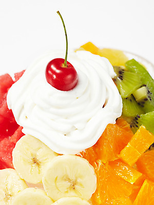 포토 JPG 스튜디오촬영 그릇 오렌지 과일 디저트 여름음식 귤 수박 바나나 키위 사람없음 용기 앵두 생크림 빙수 파르페 과일빙수 제철음식 제철과일 국내포토 식기 열매 음식 실내 크림 제철 파일형식 여름_계절