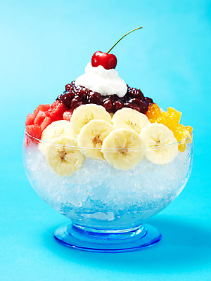 포토 JPG 스튜디오촬영 그릇 과일 디저트 여름음식 수박 바나나 사람없음 얼음 용기 앵두 빙수 파르페 팥 팥빙수 과일빙수 제철음식 제철과일 국내포토 자연요소 식기 열매 음식 실내 제철 파일형식 여름_계절