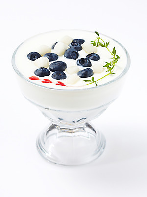 포토 JPG 스튜디오촬영 그릇 열매 음식 과일 디저트 여름음식 사람없음 장식 하트 용기 블루베리 빙수 파르페 요거트 제철음식 국내포토 모양 식물 식기 유제품 실내 제철 파일형식 여름_계절