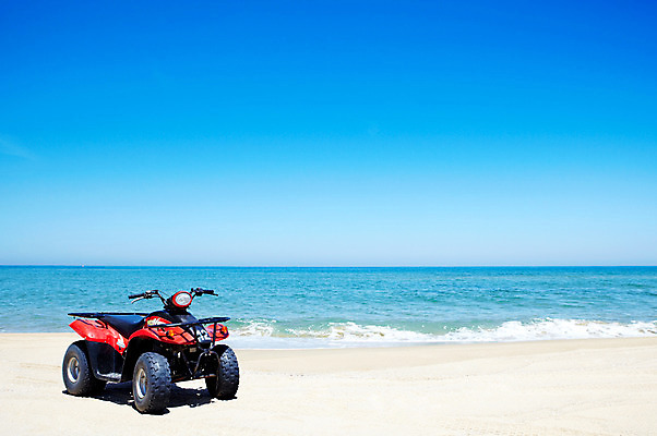 포토 JPG 주간 모래 바다 하늘 풍경 해변 사람없음 야외 여름 모래사장 4륜바이크 국내포토 자연요소 계절 바이크 파일형식