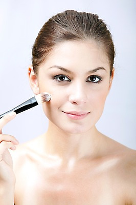 포토 JPG 스튜디오촬영 서양인 외국인 백인 모델 해외기획촬영 우먼라이프 라이프스타일 웰빙 여자 2010년태국 실내 한명 사람 상반신 20대 성인 라이프 앞모습 화장 뷰티 화장용품 붓 오브젝트 의료성형뷰티 여자만 여자한명만 성인여자만 청년만 청년여자만 성인한명만 청년여자한명만 성인여자한명만 성인만 국내포토 1 뷰포인트 인종 청년 내부 생활 미용용품 파일형식