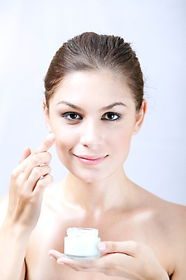 포토 JPG 스튜디오촬영 서양인 외국인 백인 모델 해외기획촬영 우먼라이프 라이프스타일 웰빙 여자 2010년태국 실내 한명 사람 상반신 20대 성인 라이프 앞모습 뷰티 화장품 크림 의료성형뷰티 여자만 여자한명만 성인여자만 청년만 청년여자만 성인한명만 청년여자한명만 성인여자한명만 성인만 국내포토 1 뷰포인트 인종 청년 내부 생활 파일형식