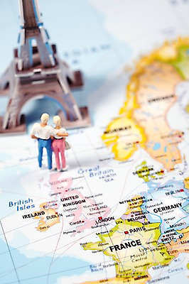 포토 JPG 스튜디오촬영 해외 건축물 부부 커플 나라 한쌍 해외여행 여행 세계지도 지도 실내 사람 사람없음 관광지 세계 여행객 모형 탑 미니어처 피규어 프랑스 세계여행 에펠탑 오브젝트 국내포토 건축 유럽 관계 내부 파리 랜드마크 파일형식