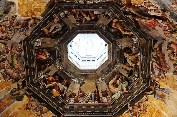 포토 JPG 주간 해외풍경 해외 건축물 건축 유럽 고건축 유럽풍경 창문 유럽건축 실내 풍경 사람없음 내부 관광지 성당 이탈리아 세계문화유산 벽화 천장 그림 이탈리아문화 두오모 바사리 산타마리아델피오레성당 최후의심판 피렌체 국내포토 자연요소 나라 여행 서양건축 종교건축 문화재 작품 유럽문화 파일형식