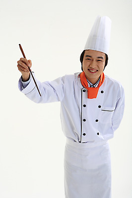 포토 JPG 스튜디오촬영 직업 남자 포즈 젓가락 모션 실내 요리사모자 한명 미소 웃음 사람 동양인 상반신 20대 성인 주방장 요리사 앞치마 한국인 조리복 남자만 남자한명만 성인남자만 청년만 청년남자만 청년남자한명만 성인한명만 성인남자한명만 성인만 국내포토 모자_잡화 1 유니폼 수저 표정 인종 청년 내부 파일형식