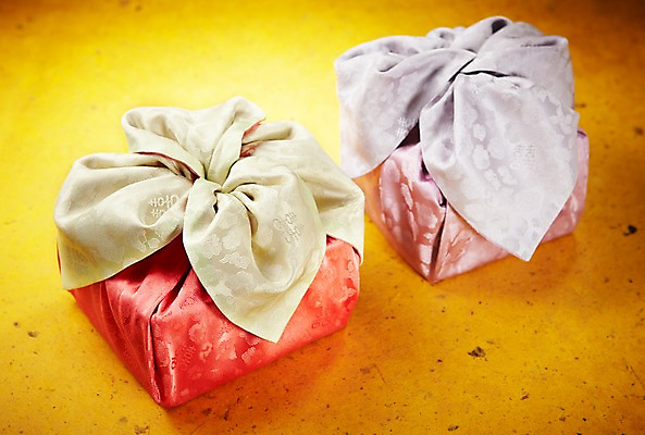 포토 JPG 한국전통 전통 명절 포장 선물 사람없음 선물상자 추석 가을 보자기 추석선물 국내포토 계절 기념일 한국 상자 파일형식 천_직물 명절선물