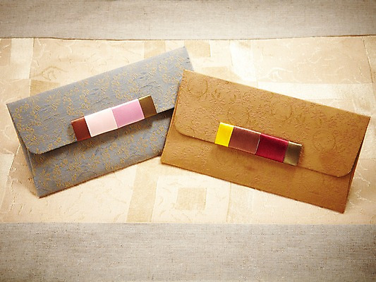 포토 JPG 한국전통 전통 명절 봉투 선물 사람없음 추석 가을 주머니 오브젝트 정성 추석선물 국내포토 계절 기념일 한국 파일형식 명절선물