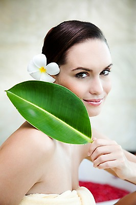 포토 JPG 서양인 외국인 백인 해외기획촬영 여자 꽃잎 꽃 2010년태국 포즈 잎 휴식 실내 건강 한명 미소 사람 20대 성인 취미 라이프 수건 뷰티 마사지 전신마사지 의료성형뷰티 여자만 여자한명만 성인여자만 청년만 청년여자만 성인한명만 청년여자한명만 성인여자한명만 성인만 국내포토 식물 1 컨셉 표정 인종 청년 내부 생활 위생용품 파일형식