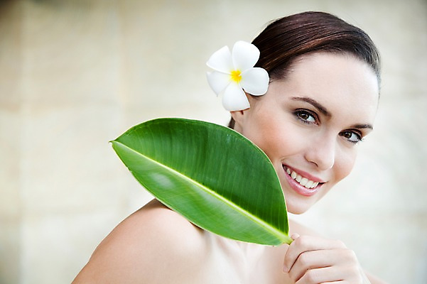 포토 JPG 서양인 외국인 백인 해외기획촬영 여자 꽃잎 꽃 2010년태국 포즈 잎 휴식 실내 건강 한명 미소 웃음 사람 20대 성인 취미 라이프 뷰티 마사지 전신마사지 의료성형뷰티 여자만 여자한명만 성인여자만 청년만 청년여자만 성인한명만 청년여자한명만 성인여자한명만 성인만 국내포토 식물 1 컨셉 표정 인종 청년 내부 생활 파일형식