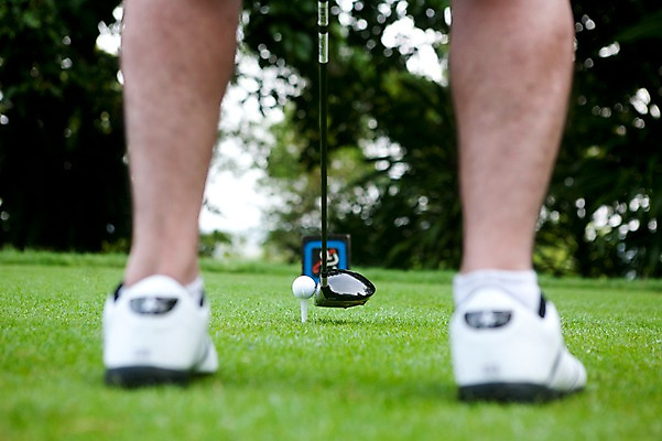 포토 JPG 주간 나무 식물 해외기획촬영 남자 2010년태국 스포츠용품 스포츠 포즈 골프 공 스포츠시설 모션 발 골프장 필드 레저 골프용품 골프클럽 한명 사람 동양인 잔디 성인 야외 뒷모습 신체부위 초록색 레포츠 구기 한국인 골퍼 샷 남자만 남자한명만 성인남자만 성인만 국내포토 자연요소 1 뷰포인트 컬러 자세 운동선수 인종 오브젝트 시설 파일형식