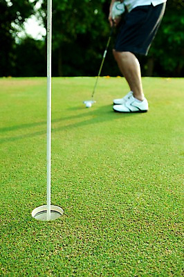 포토 JPG 주간 나무 식물 해외기획촬영 남자 2010년태국 스포츠용품 스포츠 포즈 골프 공 스포츠시설 모션 골프장 필드 레저 골프공 골프용품 골프클럽 한명 사람 동양인 잔디 20대 성인 야외 옆모습 초록색 레포츠 구기 골프채 한국인 하반신 골퍼 샷 깃대 홀컵 남자만 남자한명만 성인남자만 청년만 청년남자만 청년남자한명만 성인한명만 성인남자한명만 성인만 국내포토 자연요소 1 뷰포인트 컬러 자세 운동선수 인종 청년 오브젝트 시설 파일형식