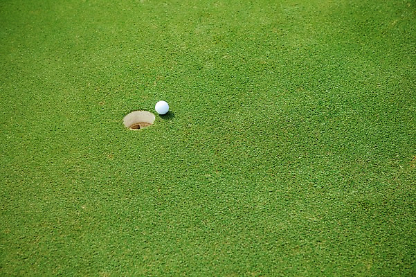 포토 JPG 주간 해외기획촬영 2010년태국 스포츠용품 스포츠 골프 공 스포츠시설 골프장 필드 레저 골프공 골프용품 잔디 사람없음 야외 초록색 레포츠 구기 홀컵 국내포토 자연요소 식물 컬러 오브젝트 시설 파일형식