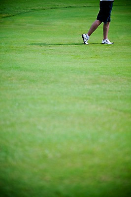 포토 JPG 주간 해외기획촬영 해외 남자 2010년태국 스포츠용품 스포츠 포즈 골프 스포츠시설 모션 골프장 필드 레저 골프용품 한명 사람 동양인 잔디 성인 야외 초록색 레포츠 구기 한국인 하반신 골퍼 남자만 남자한명만 성인남자만 성인만 국내포토 자연요소 식물 1 컬러 운동선수 인종 오브젝트 시설 파일형식