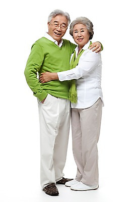 포토 JPG 스튜디오촬영 전신 모델 라이프스타일 부부 커플 여자 할아버지 노년 남자 행복 할머니 포즈 안기 실내 미소 웃음 누끼 사람 동양인 성인 두명 라이프 실버라이프 노부부 다정 한국인 실버 60대 노인만 국내포토 감정 컨셉 관계 모션 표정 인종 내부 생활 성인만 파일형식