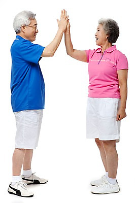 포토 JPG 스튜디오촬영 전신 모델 라이프스타일 부부 커플 여자 할아버지 노년 남자 행복 할머니 포즈 실내 건강 서기 미소 웃음 누끼 사람 동양인 손짓 성인 두명 라이프 실버라이프 운동복 운동 마주보기 건강관리 노부부 파이팅 다정 한국인 실버 60대 체육복 하이파이브 노인만 국내포토 옷 감정 컨셉 관계 모션 표정 관리 인종 내부 생활 체육 성인만 파일형식