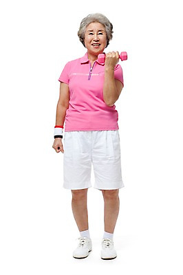 포토 JPG 스튜디오촬영 전신 모델 라이프스타일 여자 노년 할머니 포즈 실내 건강 한명 서기 미소 웃음 누끼 사람 동양인 손짓 성인 라이프 실버라이프 운동복 운동 건강관리 운동기구 아령 한국인 실버 60대 체육복 노인만 노인여자만 노인여자한명만 국내포토 1 옷 모션 표정 관리 인종 내부 생활 헬스 체육 여자만 여자한명만 성인만 파일형식
